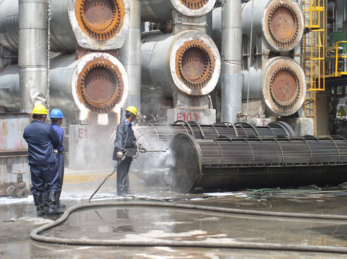 Tube bundle inside cleaning